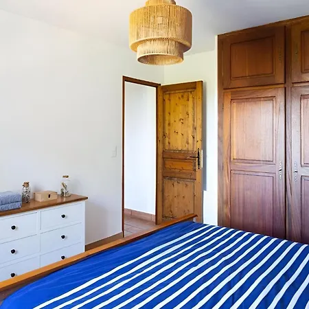 別荘 Mas Provencal De 120m2 En Camargue, Avec Piscine Et Parking Inclus, Ideal Pour Des